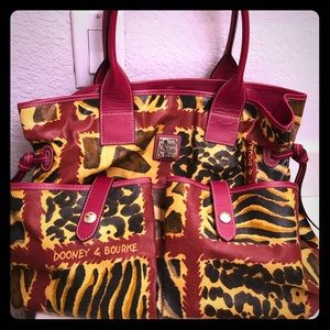 Dooney & Bourke -Hobo Bag Red